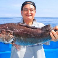 館山沖で釣り上げたアラ（写真は「真澄丸」提供）