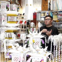 新盆へ敬意込めて　館山　千葉県伝統的工芸品「房州切子」　５５０個出荷へ