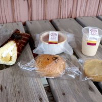 耕作放棄地だった畑から収穫したサツマイモで作ったスイーツ