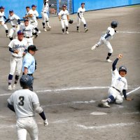明徳初戦サヨナラ突破　好投川口に田宮応える　第１０７回全国高校野球　千葉大会　第４日