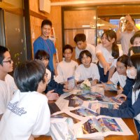 八街の商店街“原宿”に　中学生、地元活性化へ奮闘　３日イベント　レトロ＆ポップに変身「ぜひ訪れて」
