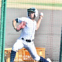 ナイン支える練習補助員　猛暑の中、打撃投手務める　第１０７回全国高校野球選手権大会　【市船橋　甲子園だより】