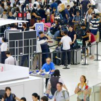 お盆の出国ラッシュ開始　１０日間国際線９５万人利用　成田空港