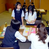 にぎわい創出へ“政策立案”　八千代の高校生１４人　切符１枚で観光地巡り　新川近くに釣り堀開設