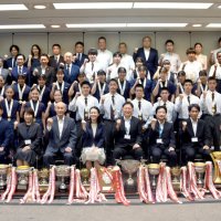 千葉県勢１７種目でインハイＶ　「夢と感動を」成長誓う　教育長に報告