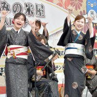 全国の伝統芸能集結　成田山参道きょうまで　華やかステージ観客魅了