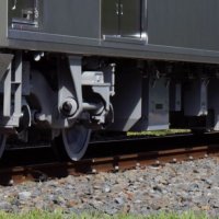 電車にはねられ死亡、成人男性か　京成線路で人身事故　鎌ケ谷