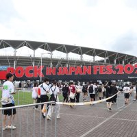 蘇我ロッキン３０万人動員　体験の醍醐味探る　地元で満喫、親子ファンも　千葉県産食材使った出店に列　【千葉フェス新時代】（２）