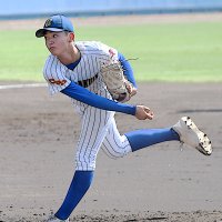 ピンチに好救援　中央学院・神永　第７８回秋季千葉県高校野球　決勝