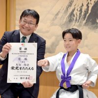 千葉市の小６鳥海さん、空手の形日本一　「将来は世界大会に」
