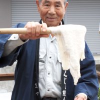 自慢の粘り　君津　特産自然薯、試し掘り　品質良好
