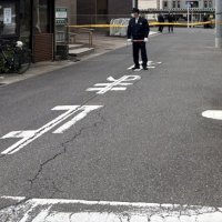 【独自】路上で刺され死亡は４６歳男性　事情知るとみられる人物を確保　殺人事件として捜査　松戸　