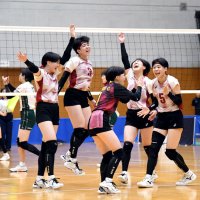 悔しさ糧に夢舞台へ　敬愛学園　春の高校バレー千葉県代表決定戦