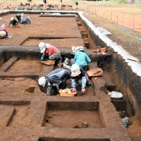 縄文後期の見立て強まる　加曽利・北貝塚、土器根拠に　発掘成果２９日解説