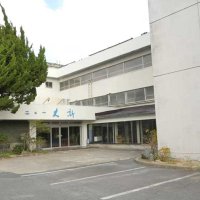 休業中で人けのない「ホテルニュー大新」＝２２日、銚子市