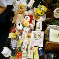ミケちゃんの回復を願い全国各地から送られてきたお守りやお札など
