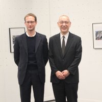 独写真家ビーデマンさんが成果展　千葉県立美術館、１０点の作品披露