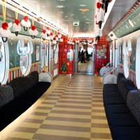 温かく心地いい空間を　ディズニー・クリスマス・ライナー運行中　【舞浜タイムズ１２月号】