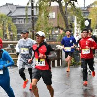田村亮さんも力走　香取小江戸マラソン　２１部門、４３００人エントリー