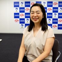 橋渡し外国人対応奔走　加害者にも被害者にもさせぬ　　国際捜査官　照川文警部（５７）　【タイ語技能生かす　県警特別捜査官】