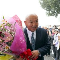 「待ったなしの課題取り組む」　小路いすみ市長初登庁