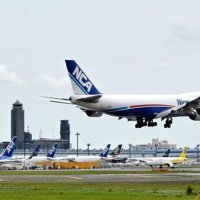 成田空港、出入国４・９％増　年末年始