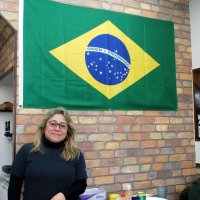 ブラジル感じる出会いの場　定番の味から輪広がる　南米風の雑貨店も隣に　船橋「ポント・デ・エンコントロ」　【となりの多文化食堂】（２）