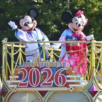 和装ミッキーとお祝い　東京ディズニーランド　アンバサダーお披露目も
