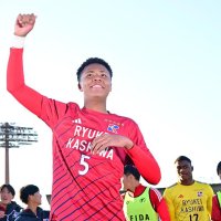 流通経大柏に頼れる２年生　国立で２勝、必ず日本一　Ｕ―１７日本代表・メンディー　第１０４回全国高校サッカー　【木鶏の如く　獲るぞ選手権】