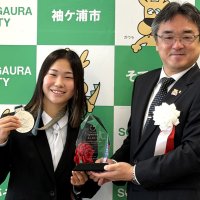 「ボード、うちわの応援に感動」　デフサッカー女子初の銀　高木選手に市特別表彰　袖ケ浦