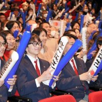 ニューヒロインに市川歓喜　中井選手「銅」　１７歳「世界に羽ばたいた」　恩師や後輩ＰＶ応援　ミラノ冬季五輪フィギュアスケート