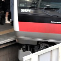 ＪＲ京葉線で不同意わいせつ疑い　深夜、蘇我－検見川浜駅間を走行中の電車内