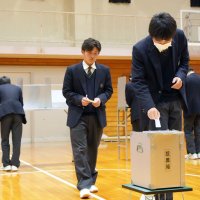 選挙の意義、仕組み学ぶ　旭市　東総工高２年生が模擬投票