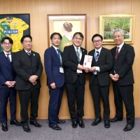 千葉市の新入児童に黄色いワッペン贈る　みずほ銀など４金融機関