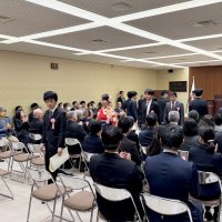 決意胸に１６人巣立ち　気象大学校で卒業式　柏