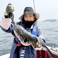 トラフグをゲットした尚代さん