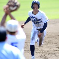 果敢走塁で決勝点　東京学館浦安・中道　第７９回春季千葉県高校野球