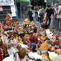 思い出をありがとう　市原で人形感謝祭　５０００体供養