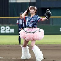 始球式に登板した白星さん